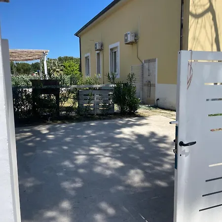 House - Sea Front- Premium