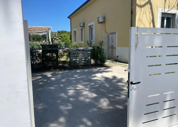 House - Sea Front- Premium